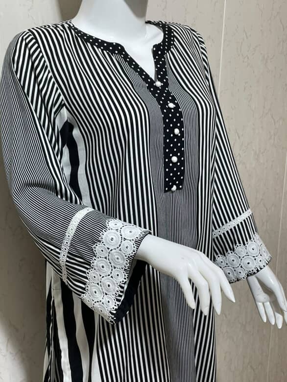 Linen Suit with Elegant Neckline & Embroidered Lace Sleeves