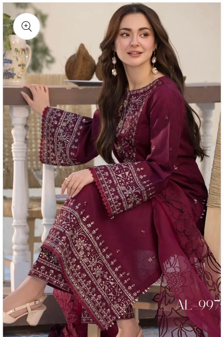 Elegant Embroidered Dhanak Three-Piece Suit